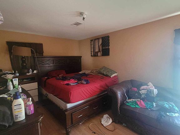 4th image of 8273 Florida Ave