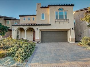 247 Santa Susana Rd, Camarillo, CA 93010