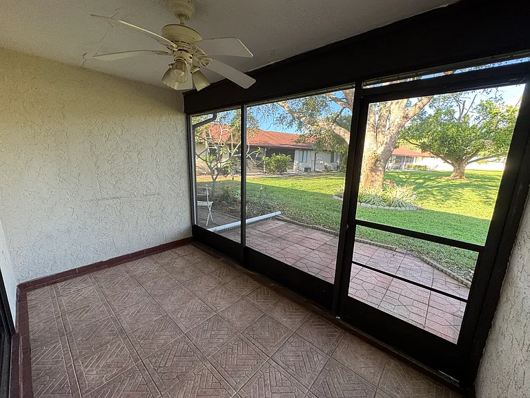 Private lanai