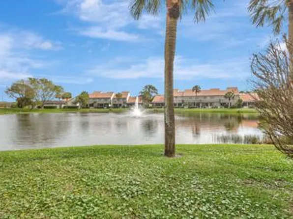 402 Sea Oats Dr APT E, Juno Beach, FL 33408