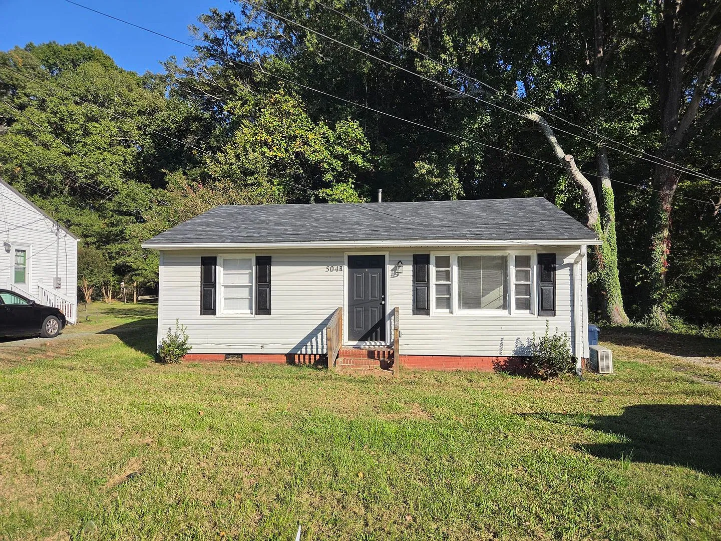 504 Moore Drive B — Photo 1
