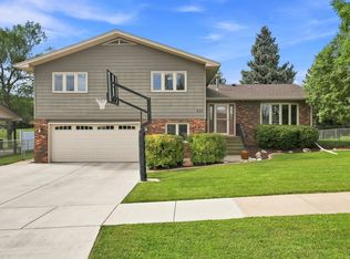 631 Westwind Dr, Rapid City, SD 57702