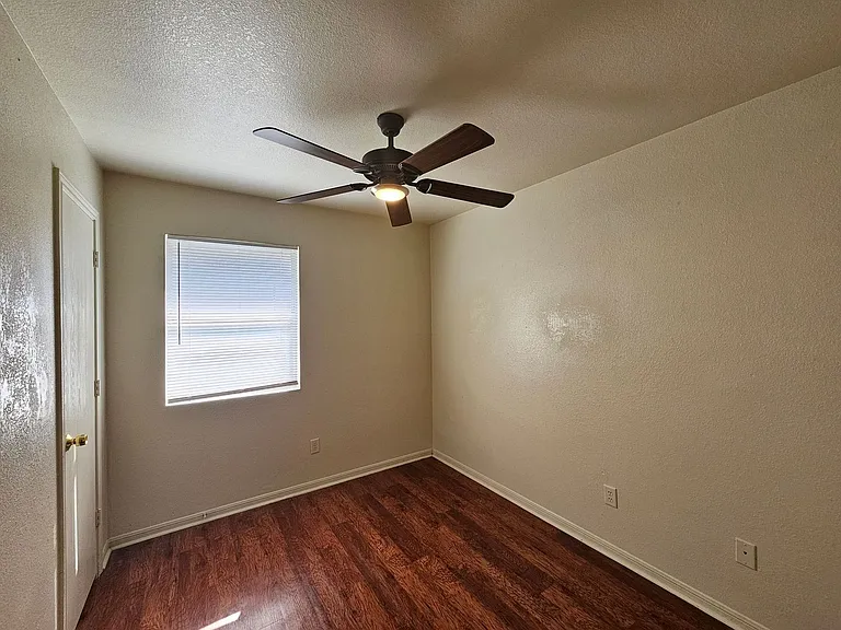 3003 Cantabrian Dr #D — Photo 21