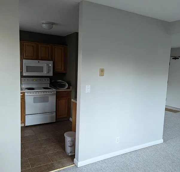 3 Burr St #C — Photo 3