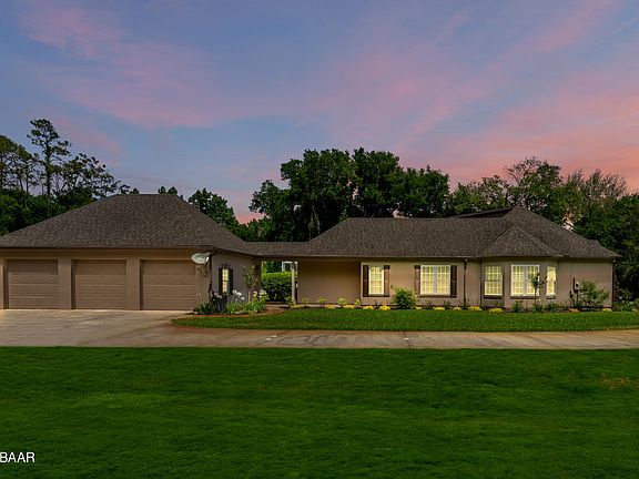 2nd image of 8 Broad Creek Cir