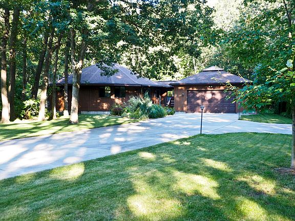 4th image of 1476 Wildwood Dr