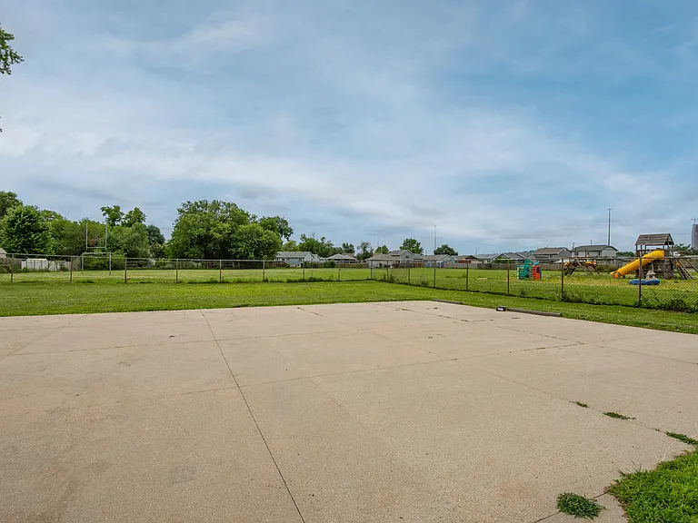 3621 Avenue G #2 — Photo 23