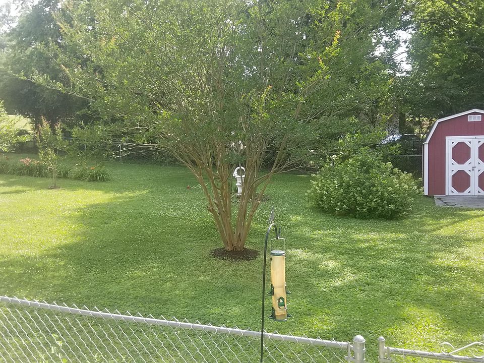 2nd image of 3145 Bellevue St NE