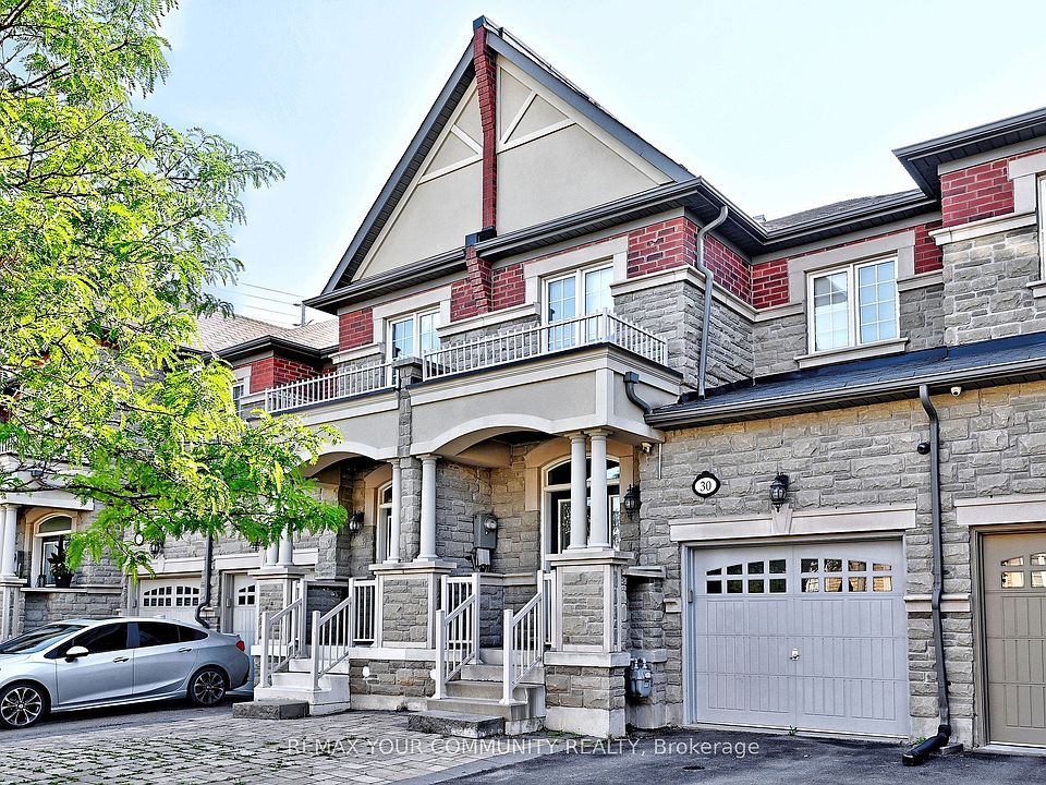 1st image of 30 Spruce Pine Cres