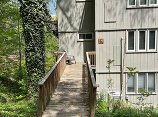 361 The Hill Rd #M-4, Basye, VA 22810