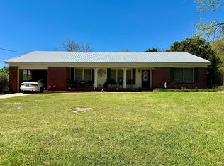 21 Planer Mill Rd, Louisville, AL 36048