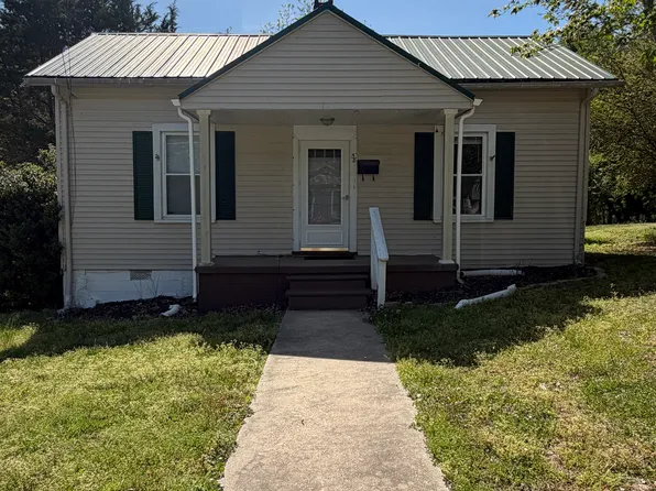 58 Augusta Ave, Danville, VA 24541