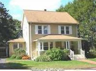 4 Strong St, Manchester, CT 06042