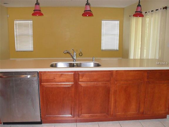 5th image of 440 Mulberry Ct