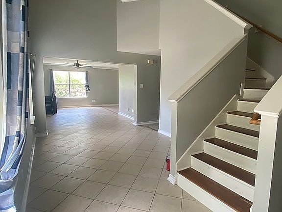 4th image of 11926 Fossil Rock Ln