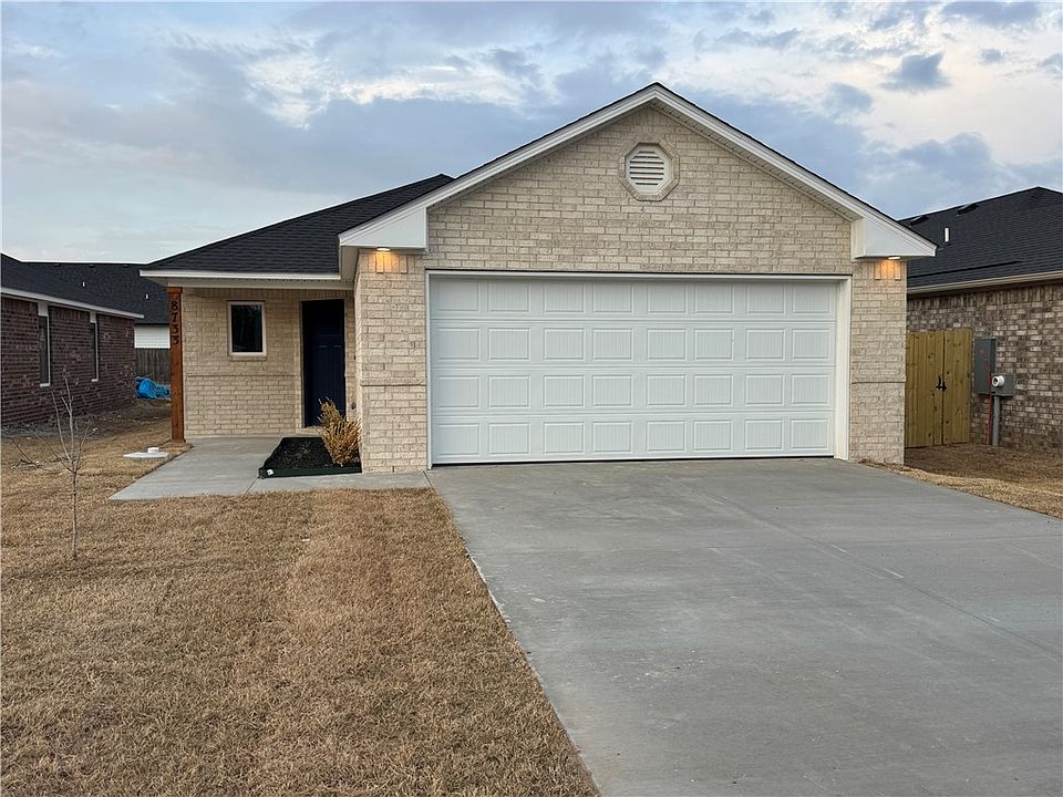 1st image of 8733 Preston Wood Dr