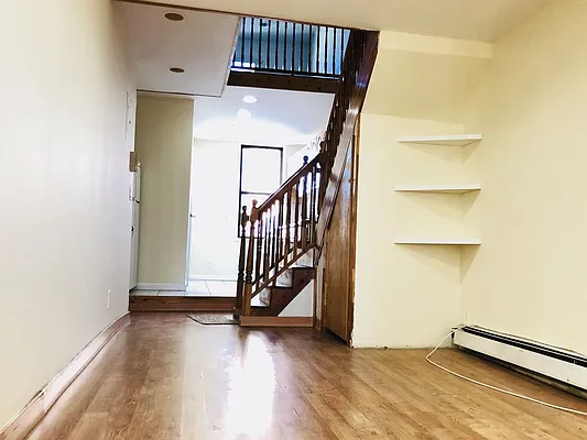 Rented by NY Space Finders Inc. | media 9