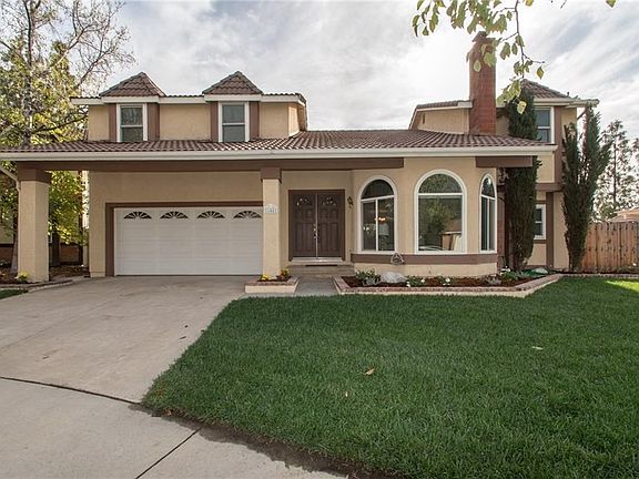 2nd image of 11441 Mount Johnson Ct