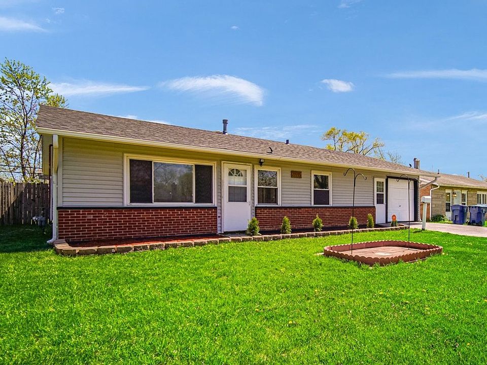 1st image of 21915 Orion Ave