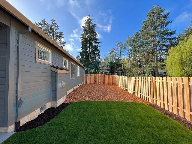 2087 SE Silver Springs Rd — Photo 19
