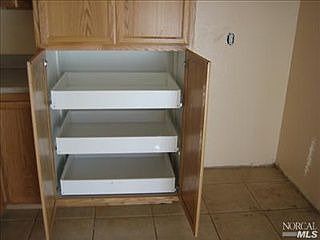3rd image of 2525 Marquette Ct