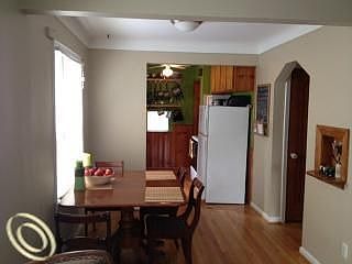 3rd image of 1407 N Altadena Ave