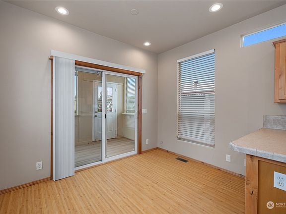 4th image of 8915 Wilkensen Road SE #3A