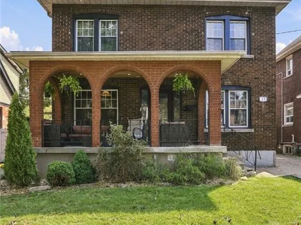 17 Tuxedo Ave S, Hamilton, ON L8K 2R7