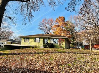 11 Belgrade Rd, Country Club, MO 64505