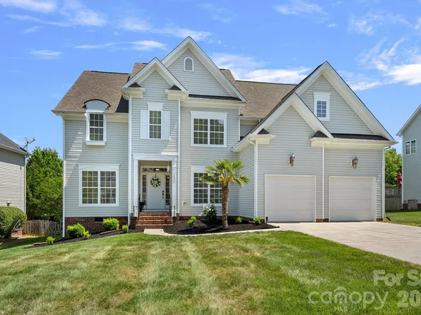 7832 Horseshoe Creek Dr, Huntersville, NC 28078