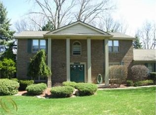 5431 Forest Way, Bloomfield Hills, MI