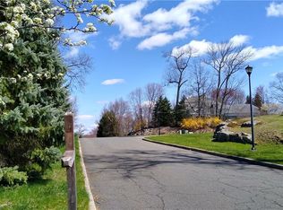 9 Pebblebrook Way, Chappaqua, NY 10510