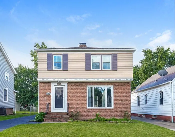 3872 Grosvenor Rd