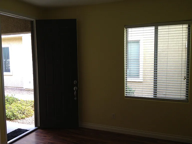 3621 Remington Grove Ave — Photo 22