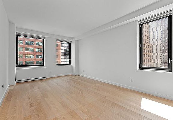 3rd image of 29 Cliff St APT 19E