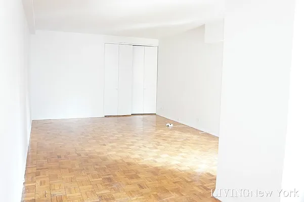 Rented by Living New York | media 9