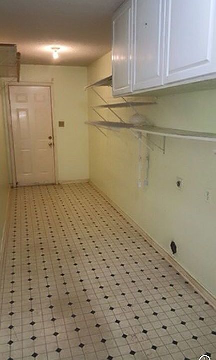 1st image of 114 Elm Grove Dr