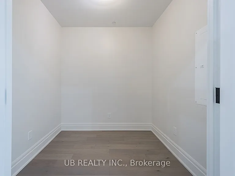 1451 Wellington St W #205 — Photo 10