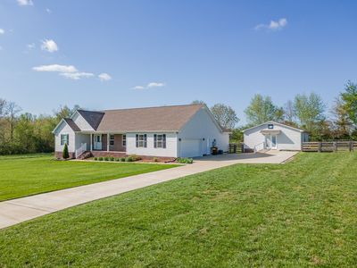 369 Springwater Dr, Summertown, TN, 38483