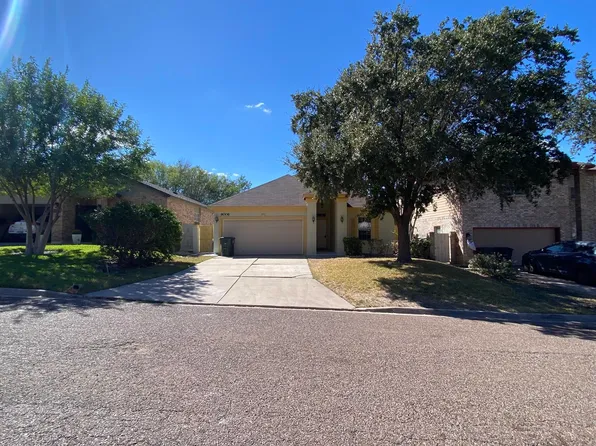 9006 Yale St, Laredo, TX 78045