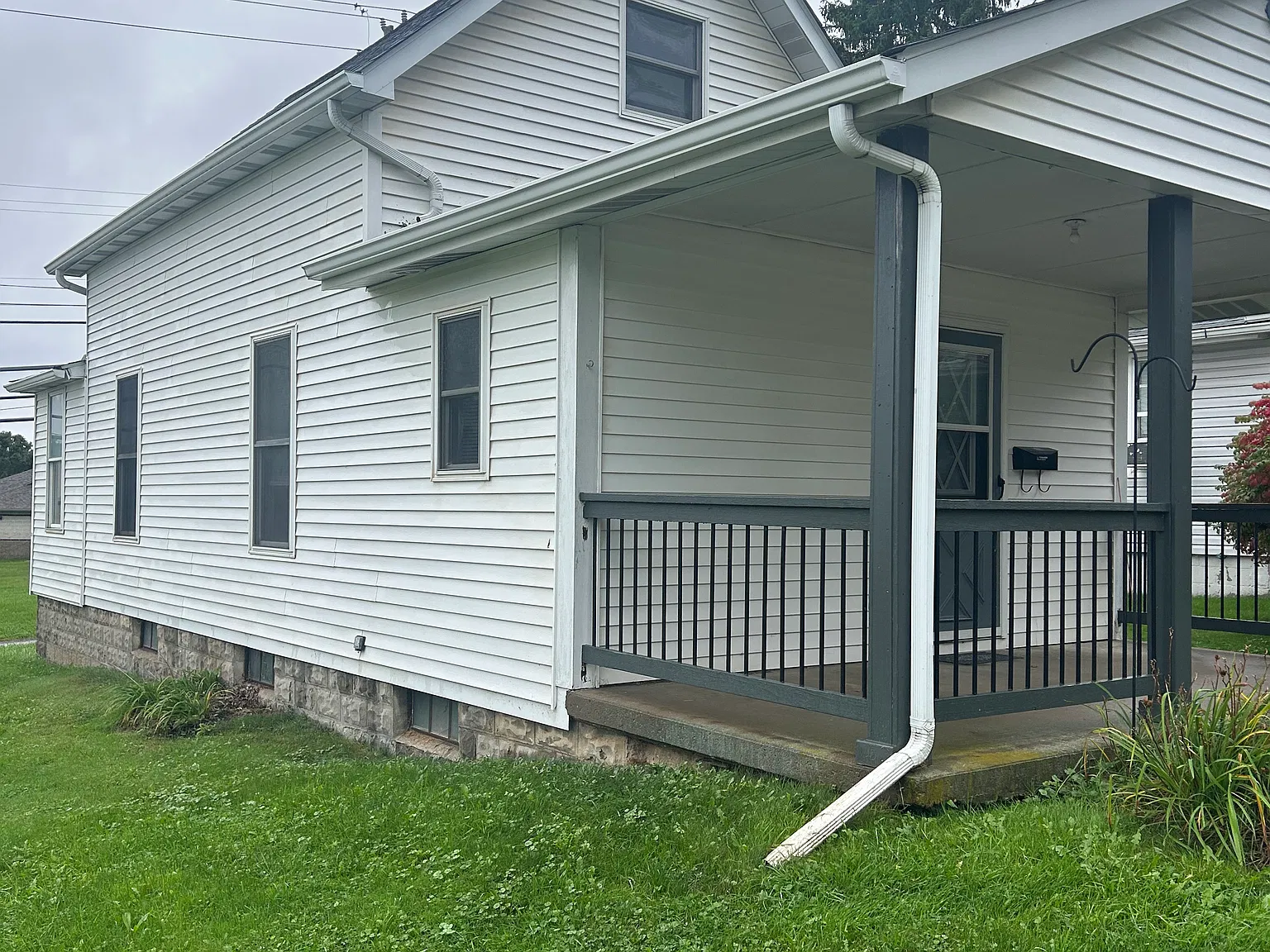 3 bed, 1388 sqft, $1,500 — Photo 2