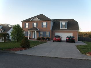 6625 Ruby June Ln, Corryton, TN 37721