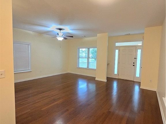 5th image of 503 E 32nd St