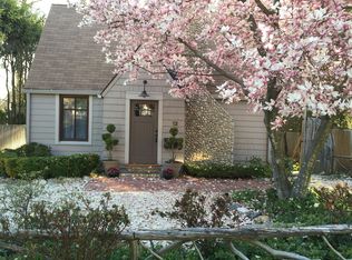 12 Crest Rd, Norwalk, CT 06853