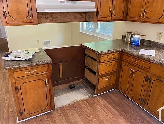 3 bed, 1032 sqft, $1,550 — Photo 2