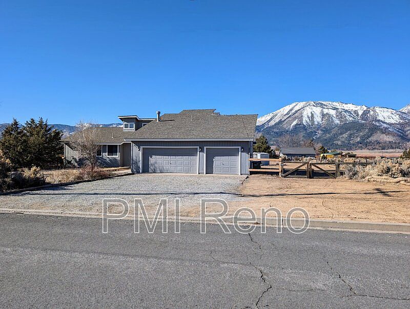 1st image of 2075 Lakeshore Dr