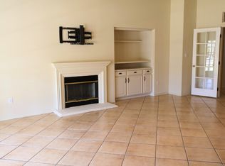 10013 Roehampton Ave, Bakersfield, CA 93312