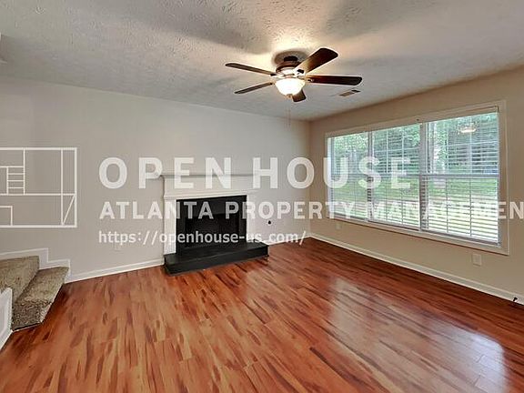 3rd image of 7318 Coral Lake Dr