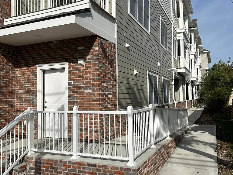 33 Union Ave #210 — Photo 58