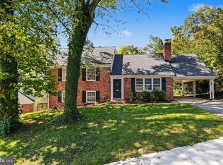3010 S Hill St, Arlington, VA 22202